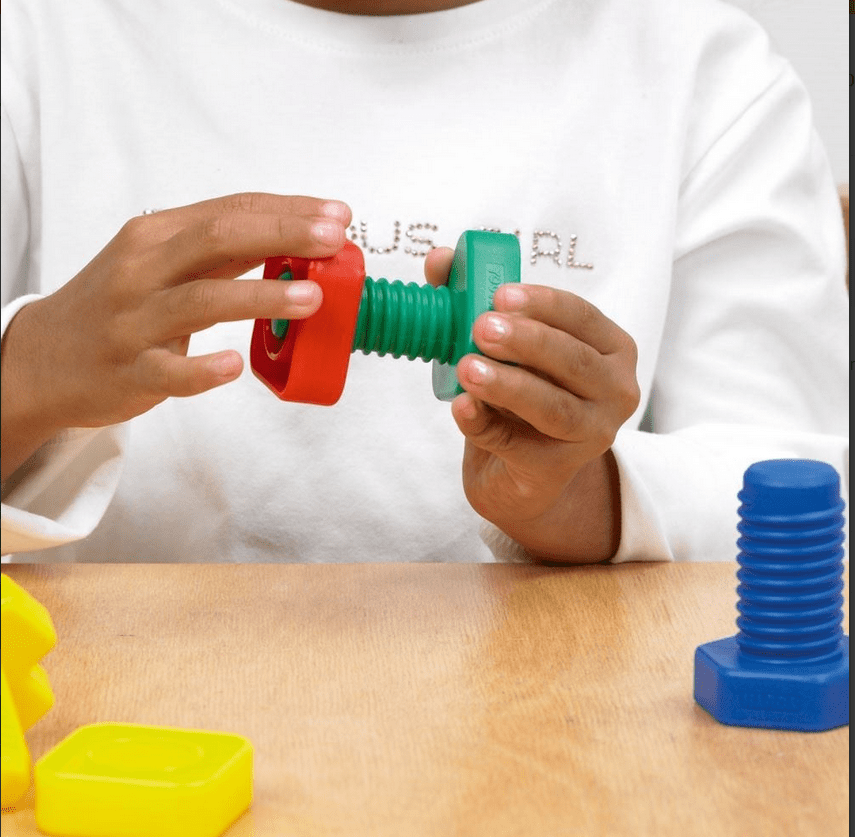 Nuts and Bolts Matching Game - Image 2