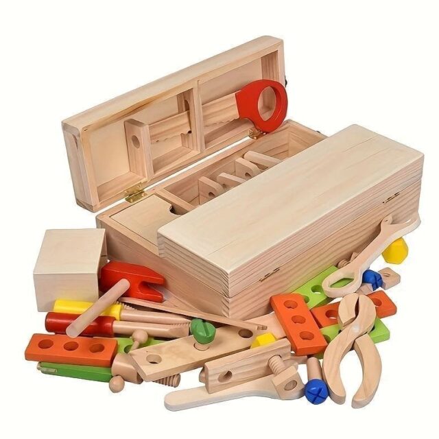 Wooden tool box set